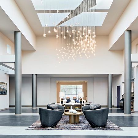 Delta Hotels By Marriott Toledo Exteriör bild